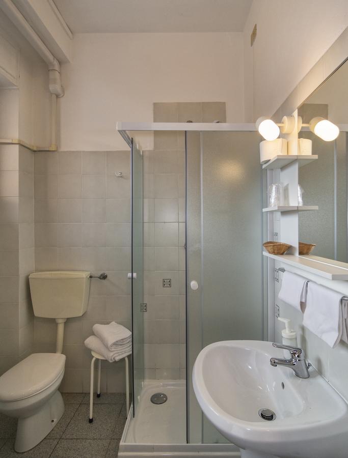 Hotell Cecile 2*